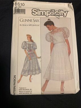 Simplicity Gunne Sax by Jessica McClintock  Sewing Pattern